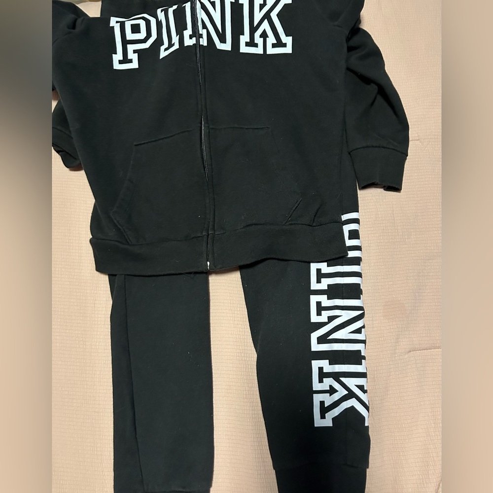Vs Pink tracksuit